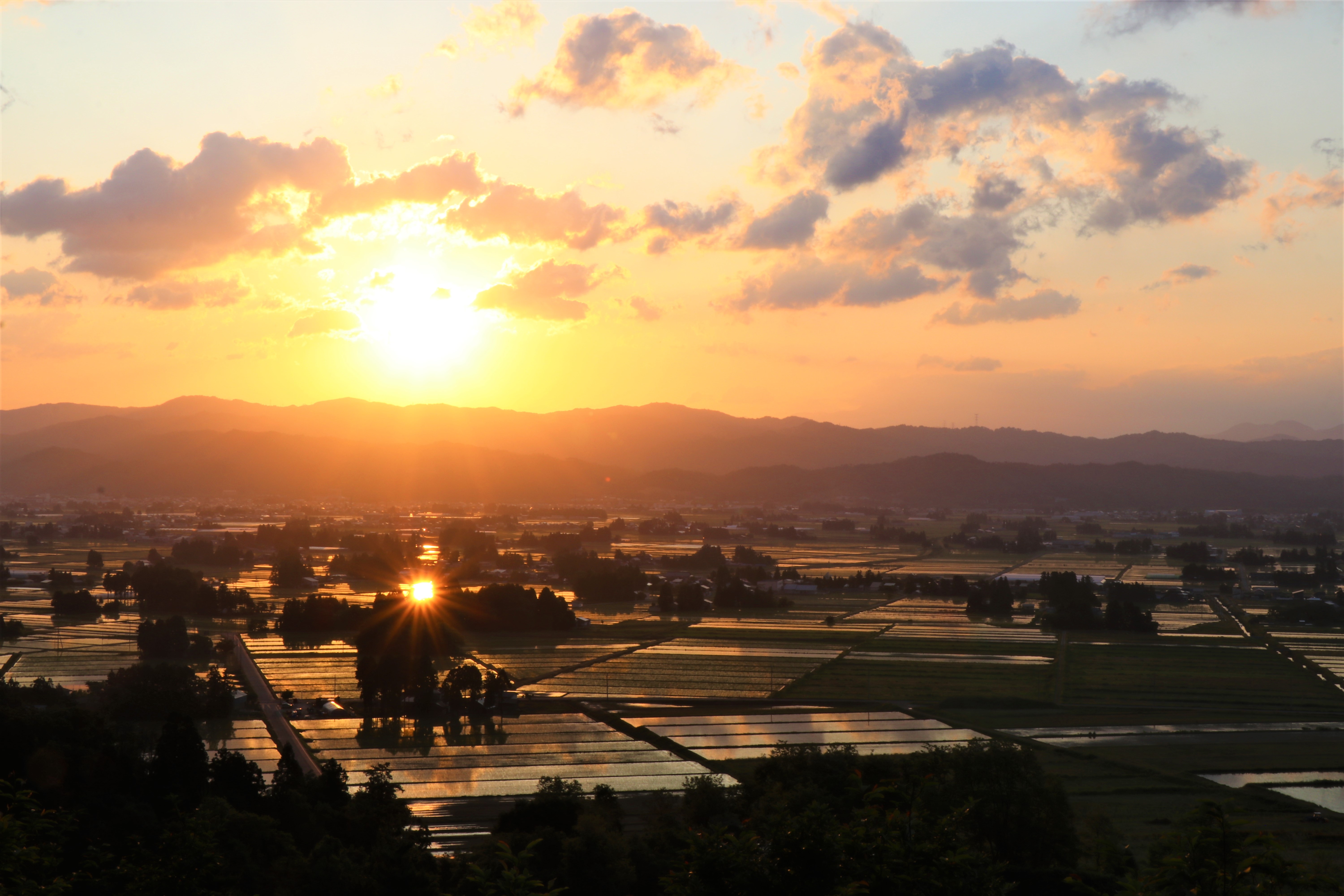 散居集落（朝焼け）