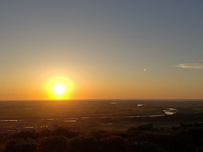 最上川を望む