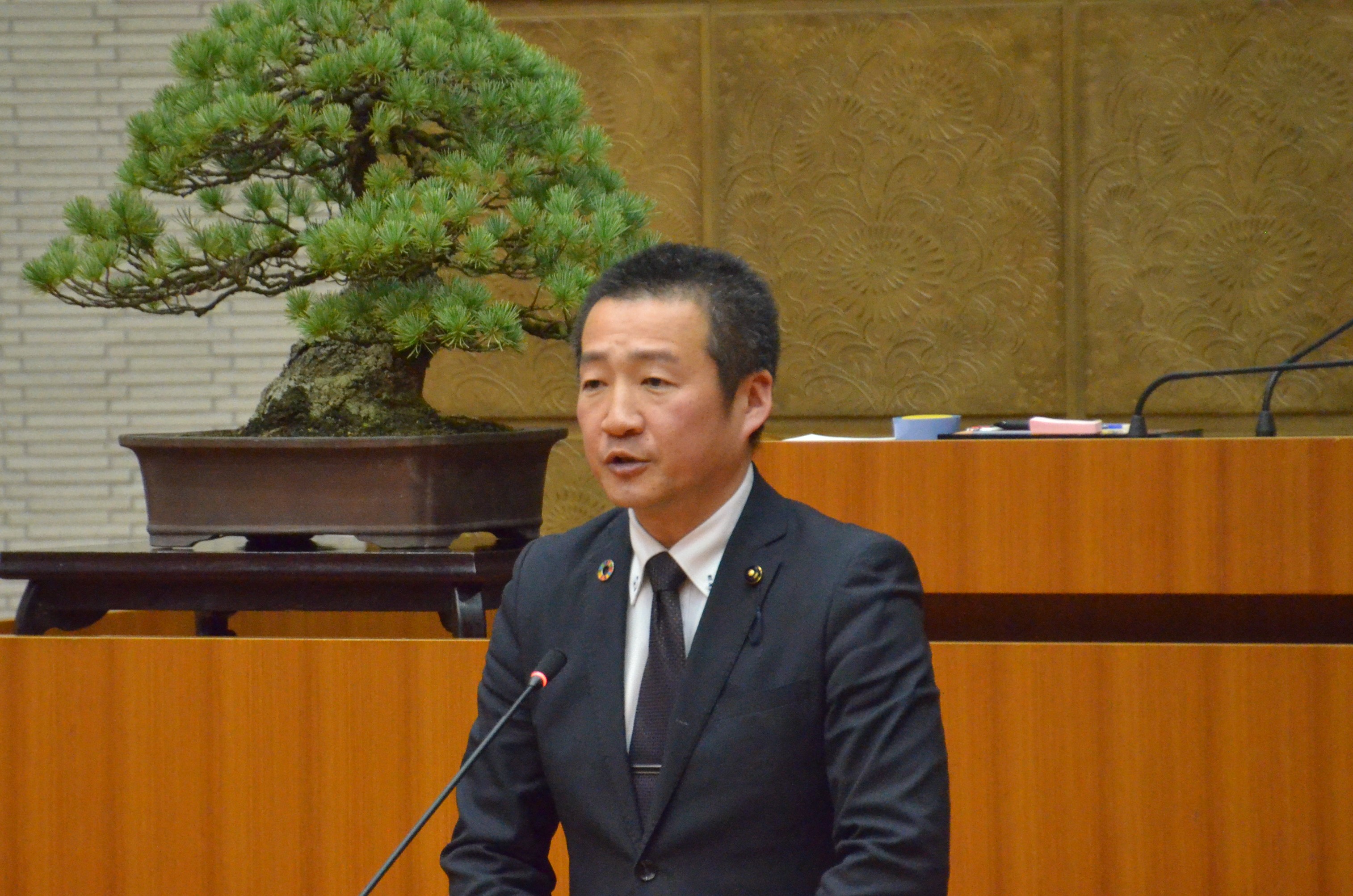 矢吹新副議長