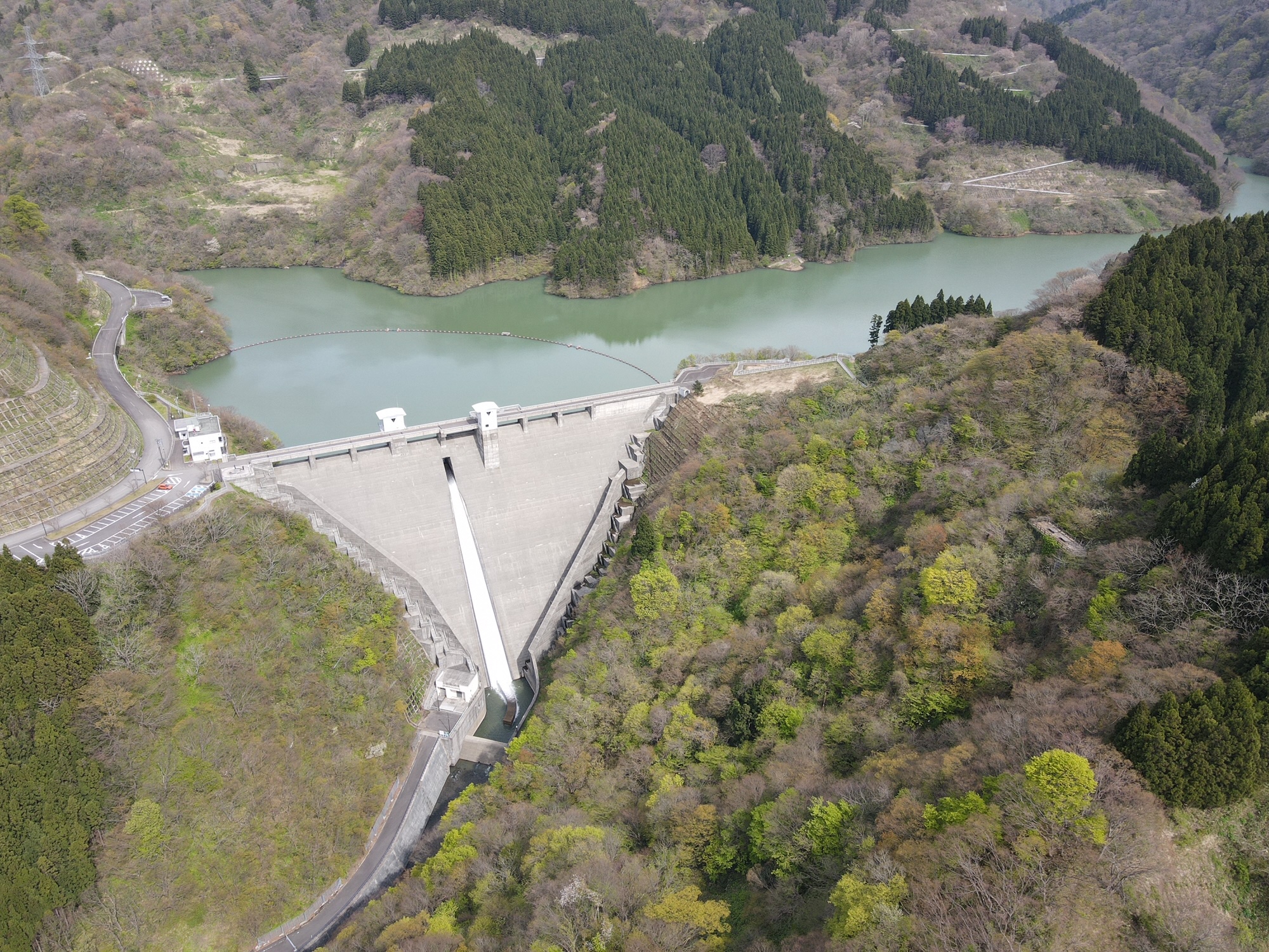 田沢川ダム全景