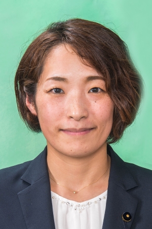 伊藤香織議員顔写真