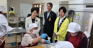 知事の仕事部屋ほのぼの